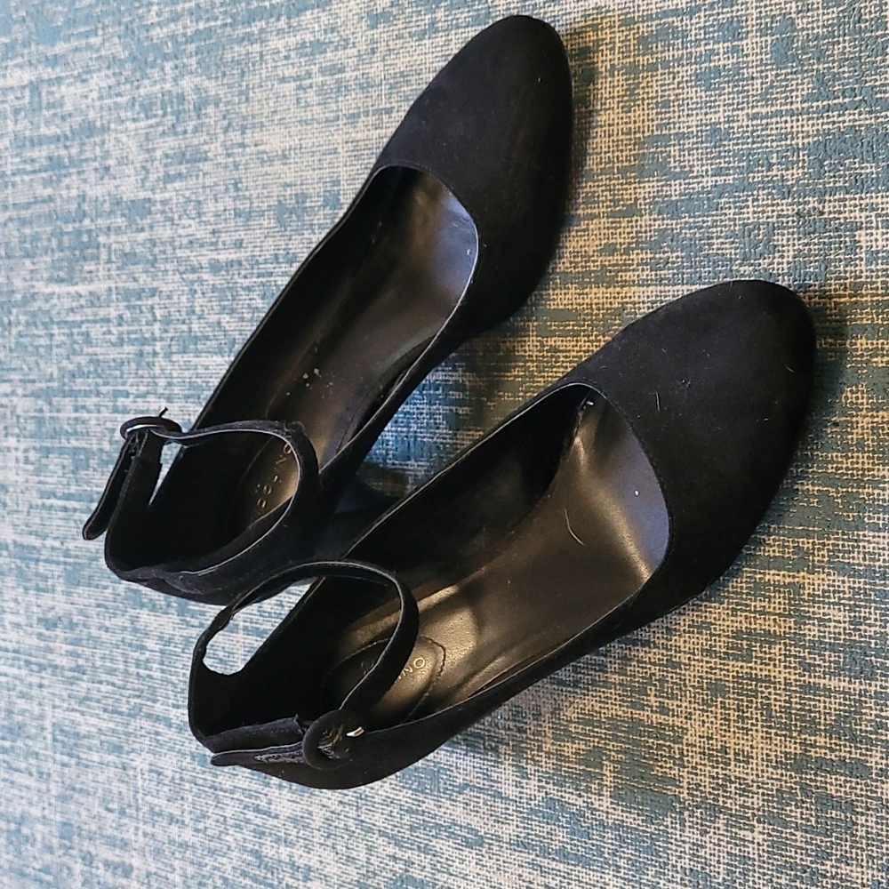🪴Mary Jane style Black heels 👠